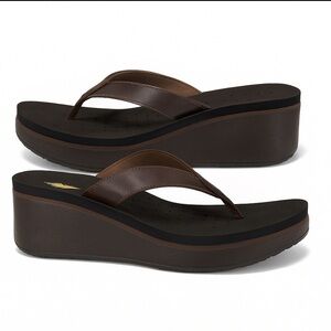 Volatile Frappuccino Brown Platform Wedge Sandals Size 9 Leather Flip Flops